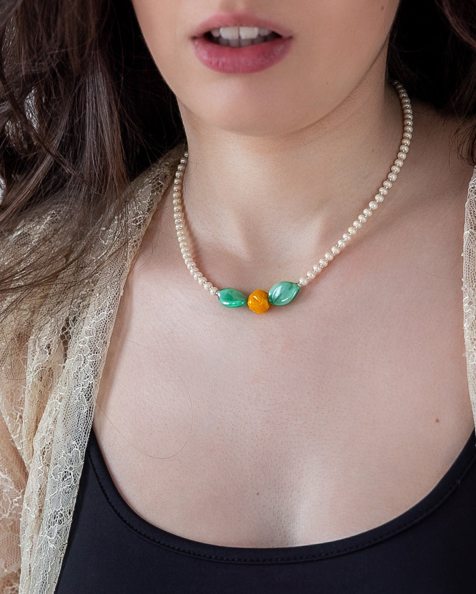 Flower White Necklace