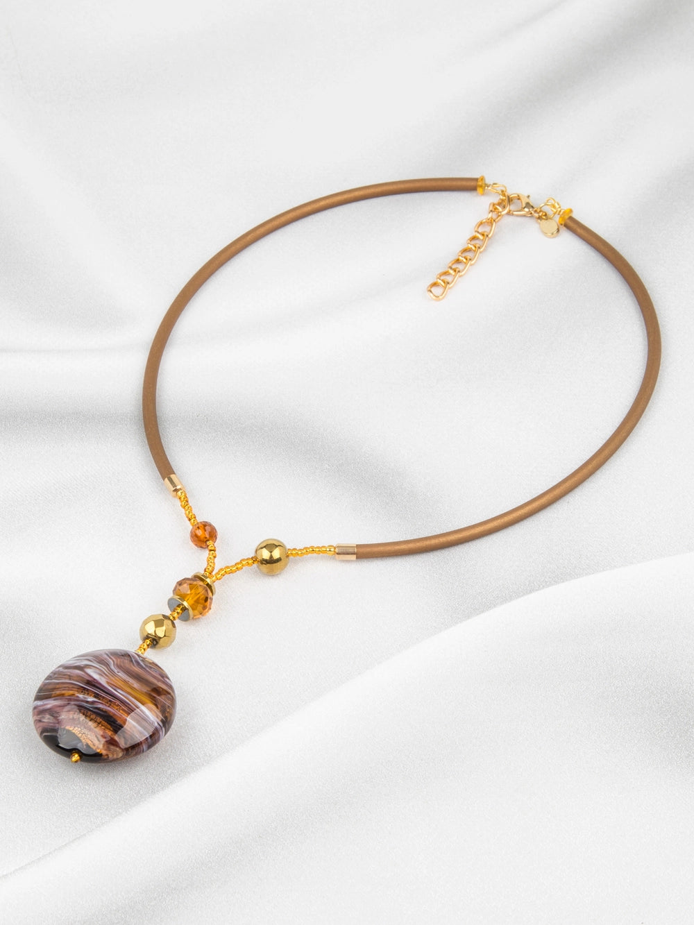Moon Necklace Caramel